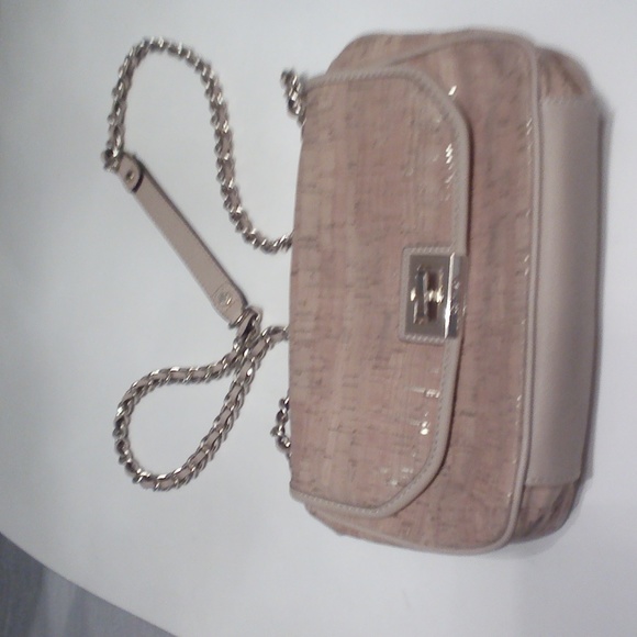 CALVIN KLEIN PURSE - Picture 1 of 3